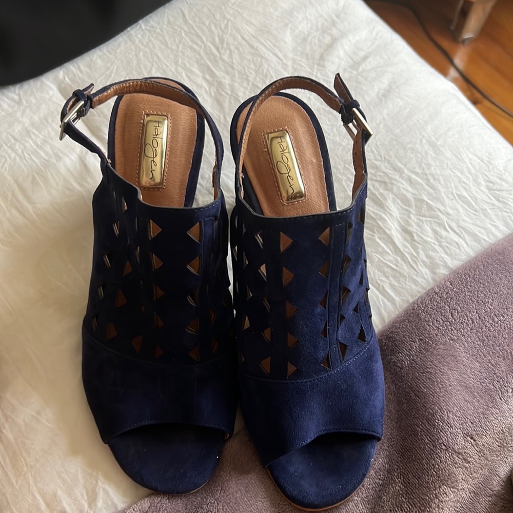 Sexy blue suede sandals